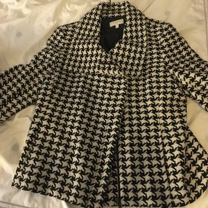 Fully lined wool blazer